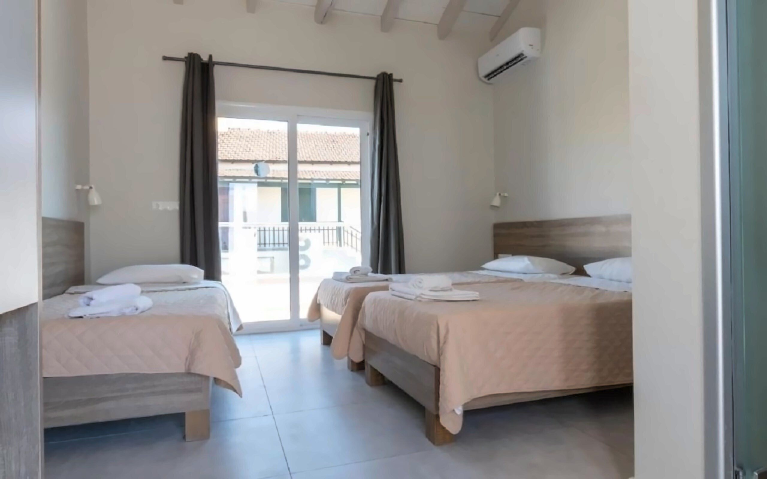 Zdjęcie The Barn Resort 2*